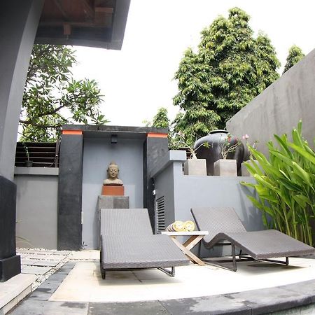 Villa D'Suite Seminyak Dış mekan fotoğraf